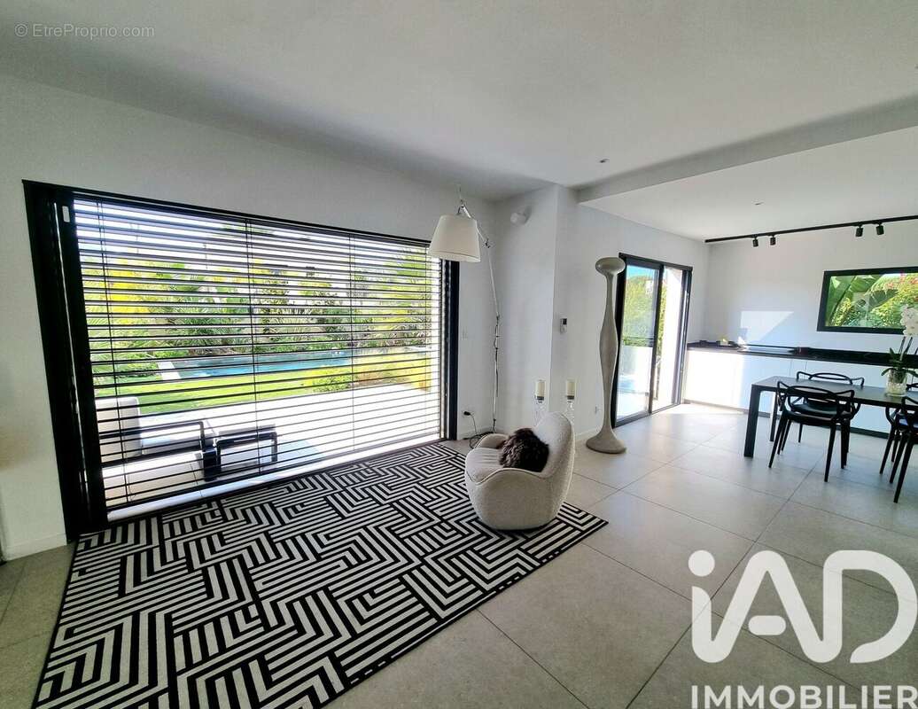 Photo 7 - Maison à MARSEILLE-9E