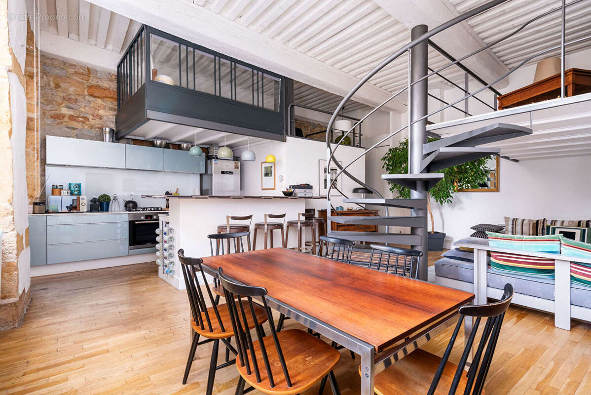 Appartement à LYON-4E