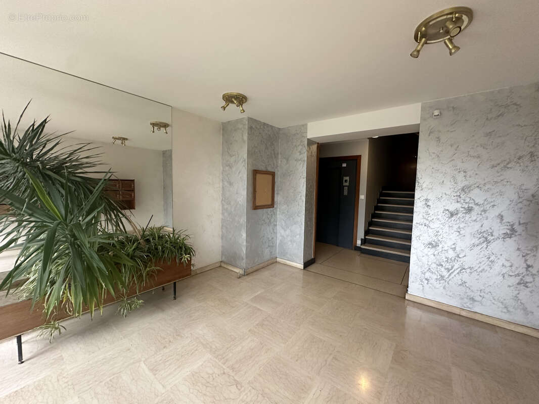 Appartement à ECHIROLLES