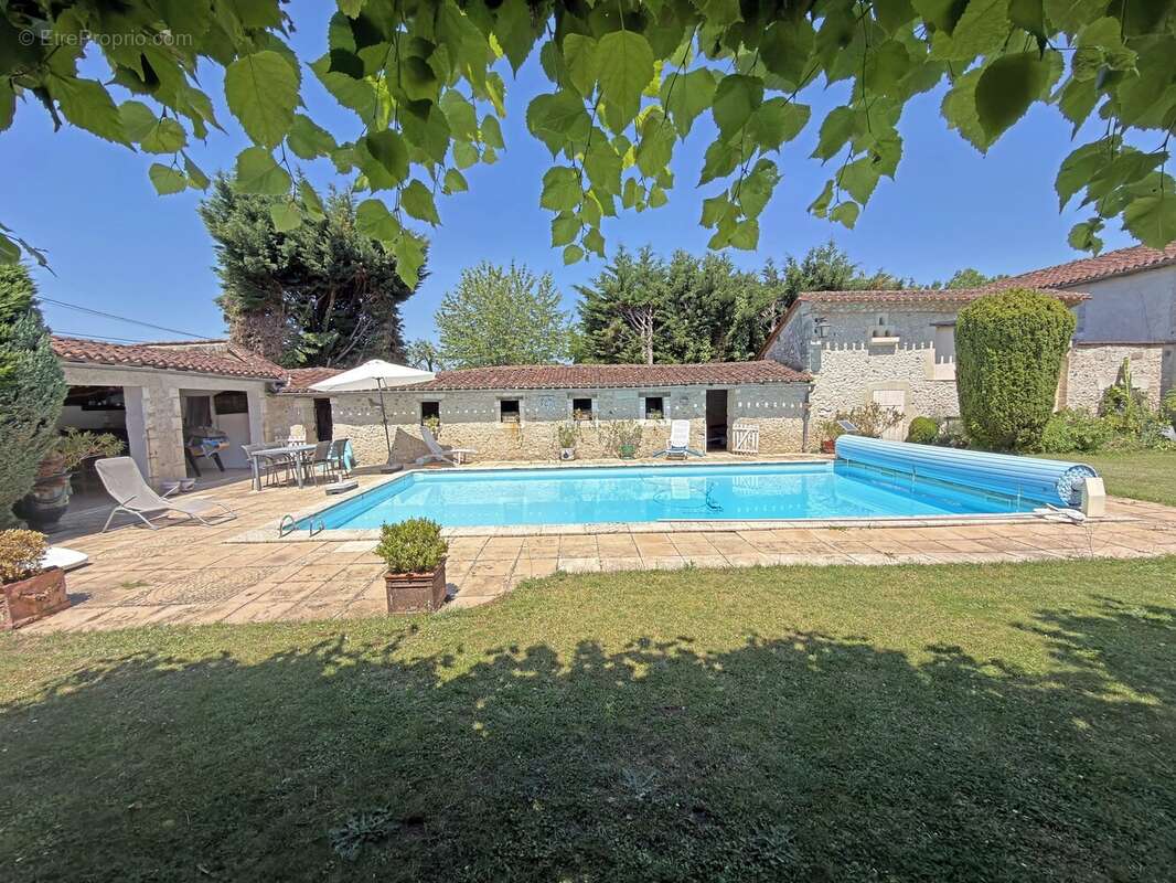 Maison à RAZAC-SUR-L'ISLE