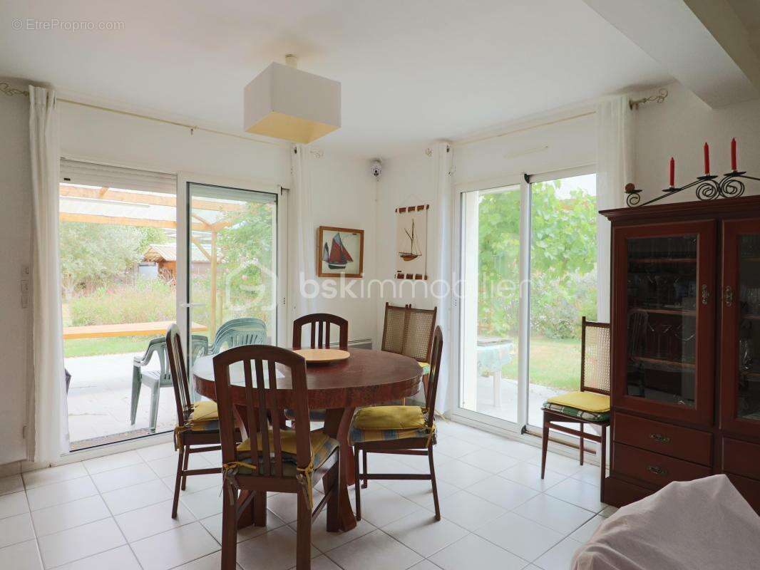 Maison à SAINT-MOLF