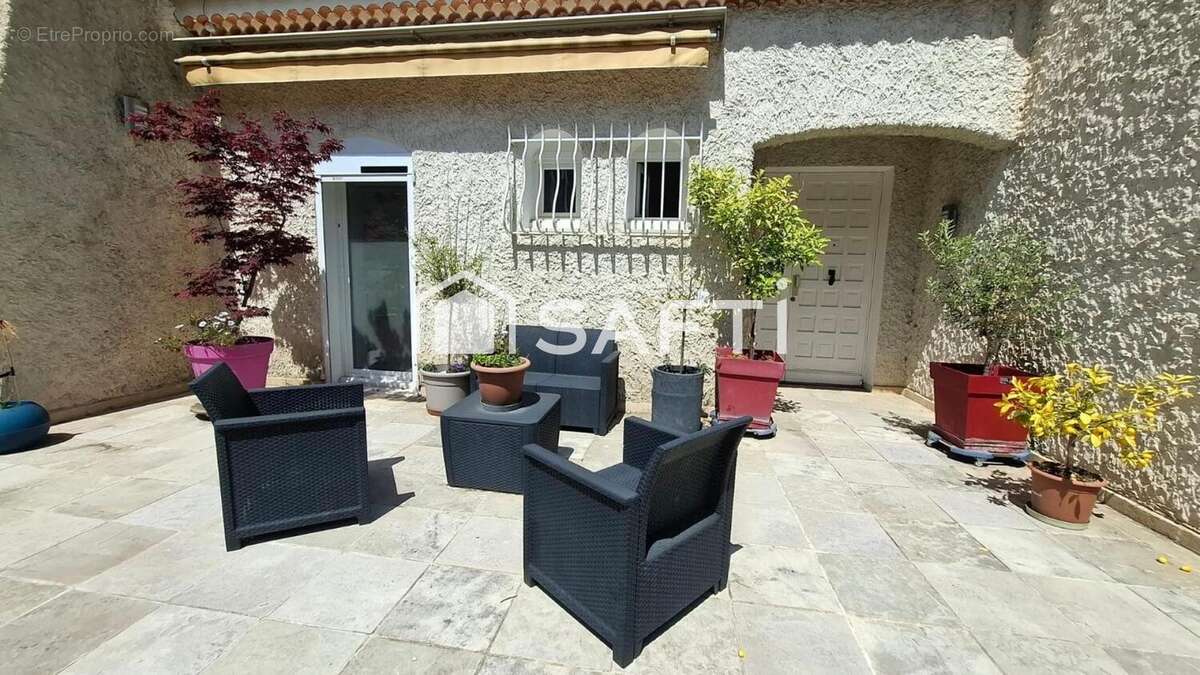 Photo 2 - Appartement à AUBAGNE