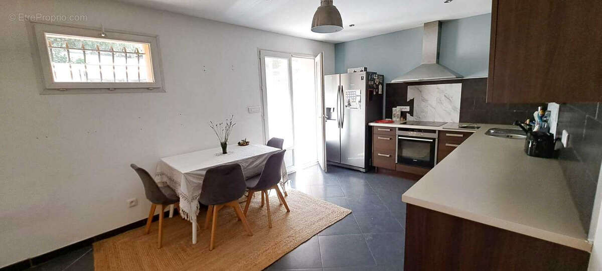 Espace jardin et 2 places de parking - photo 11