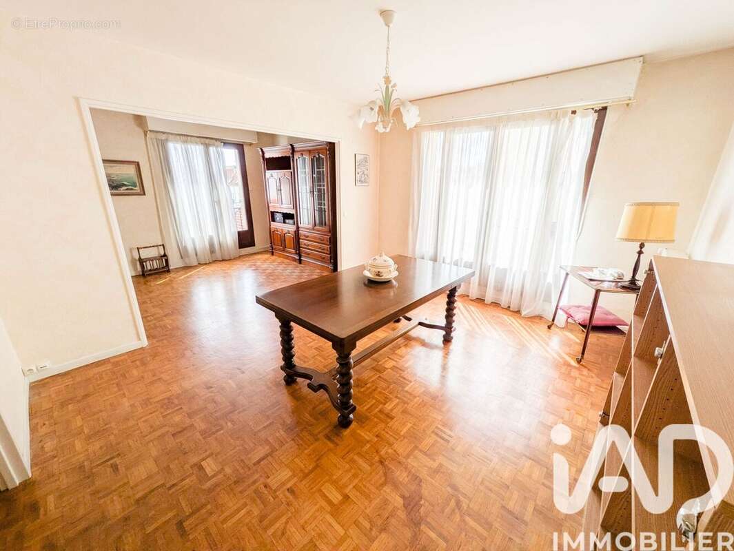 Photo 2 - Appartement à LAGNY-SUR-MARNE