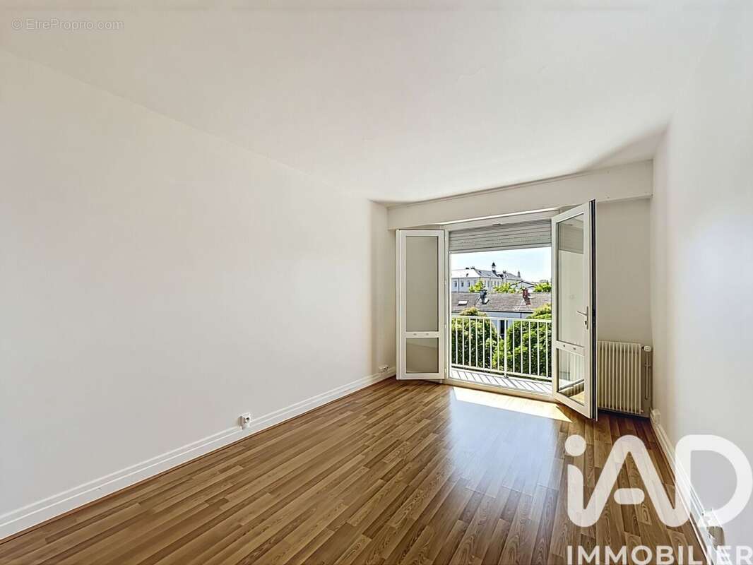 Photo 8 - Appartement à LA ROCHELLE