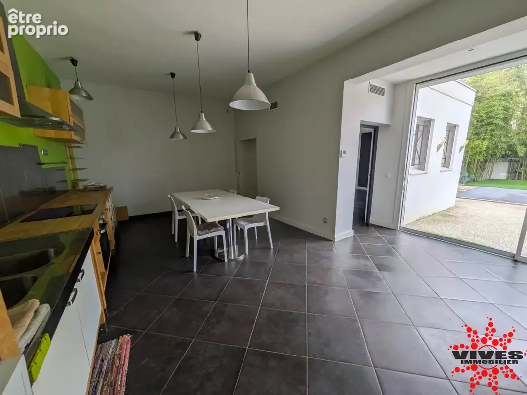Villa de caractère avec piscine et véranda  béziers - photo 14
