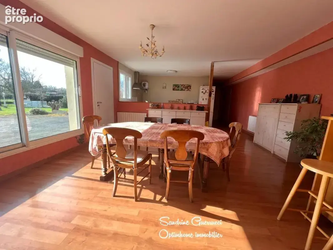 Maison contemporaine 10 pieces 227 m² - photo 3