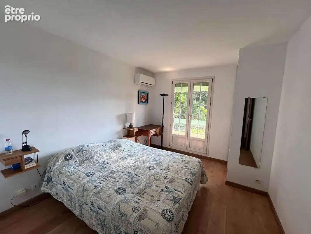 Superbe villa spacieuse , vue mer à La Ciotat - photo 16