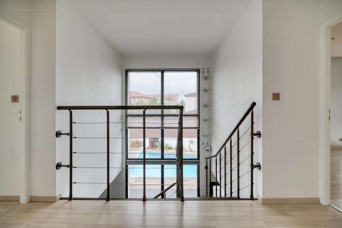 Maison de 5 pièces de 147 m² à Toulouse - photo 9