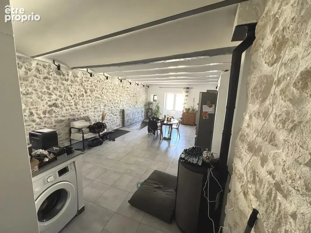 Maison 84 m² à Saint-Jean-De-Maruejols-Et-Avejan  - photo 7