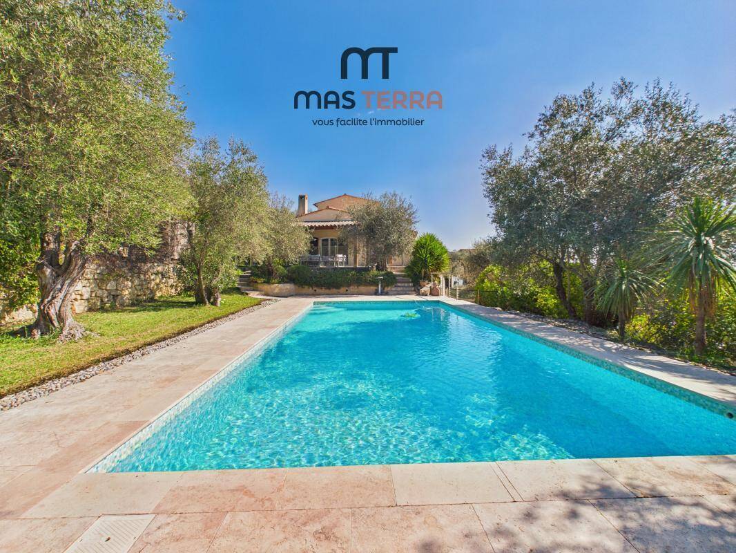 Maison à PEYMEINADE