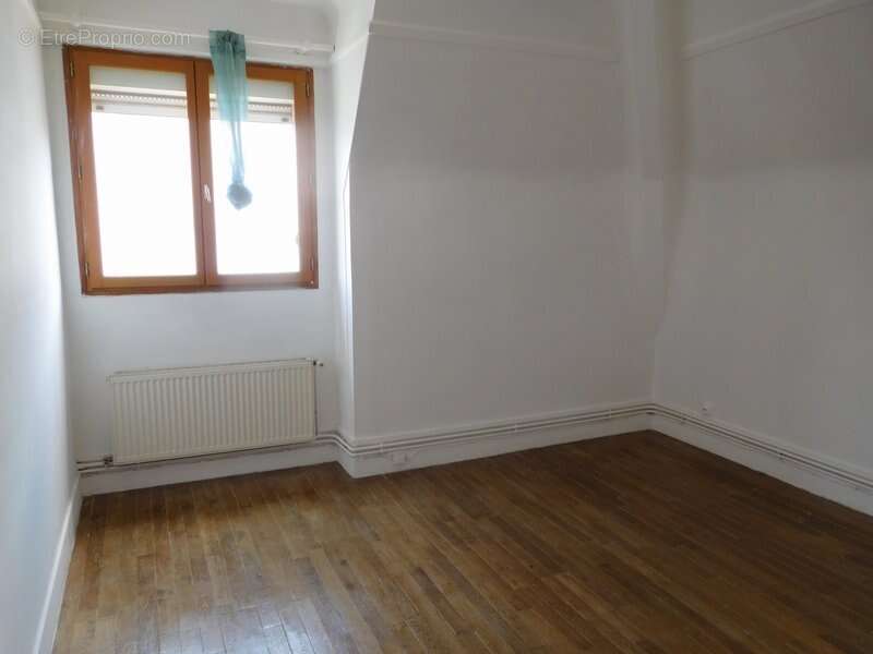 Appartement à L'AIGLE