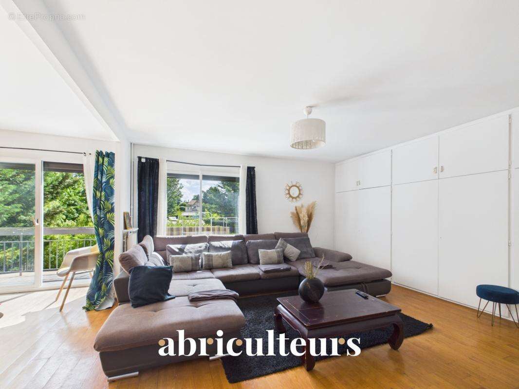 Maison à ENGHIEN-LES-BAINS