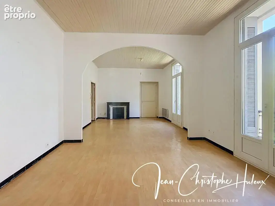 Appartement Nimes 2 pièce(s) 58 m2 avec terrasse - photo 3