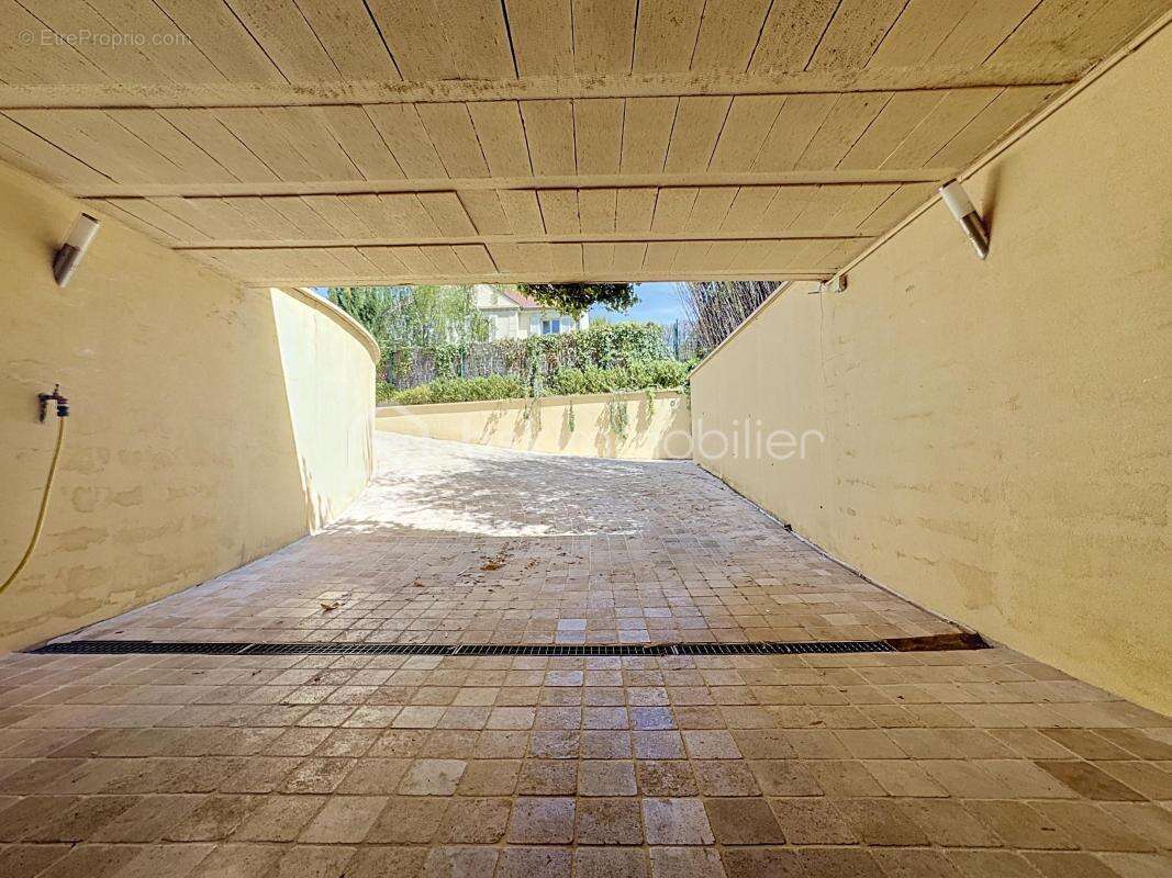 Brunoy propriete familiale piscine - photo 20