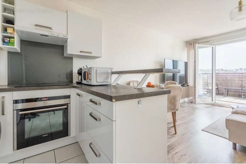 Appartement à vendre T 3 , 55 m2 a LIVRY GARGAN (93) - photo 5