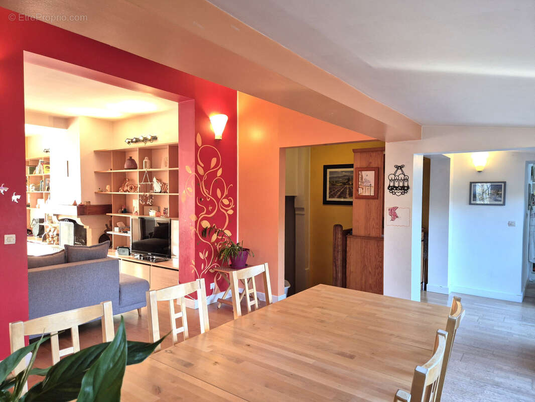 Maison à CHAMPAGNE-SUR-SEINE