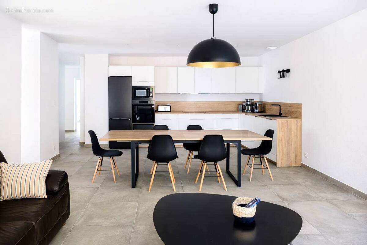 Appartement à L'ILE-ROUSSE