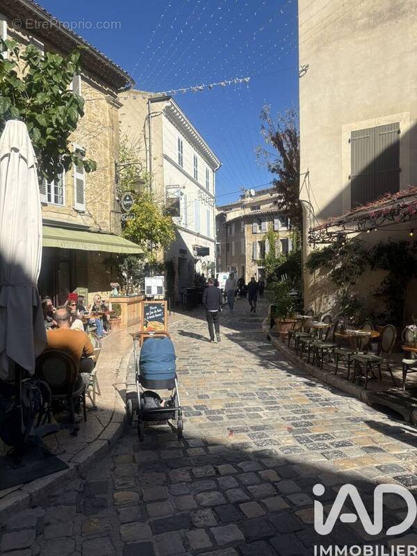 Photo 1 - Appartement à LOURMARIN