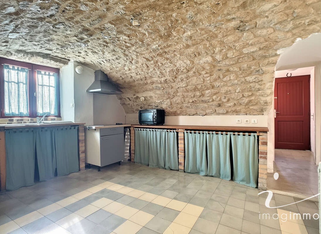 Maison de village avec extèrieur - photo 2