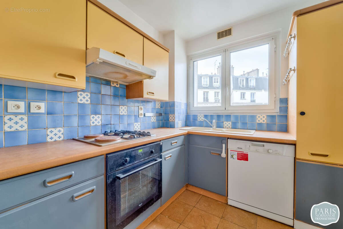 Appartement à PARIS-12E