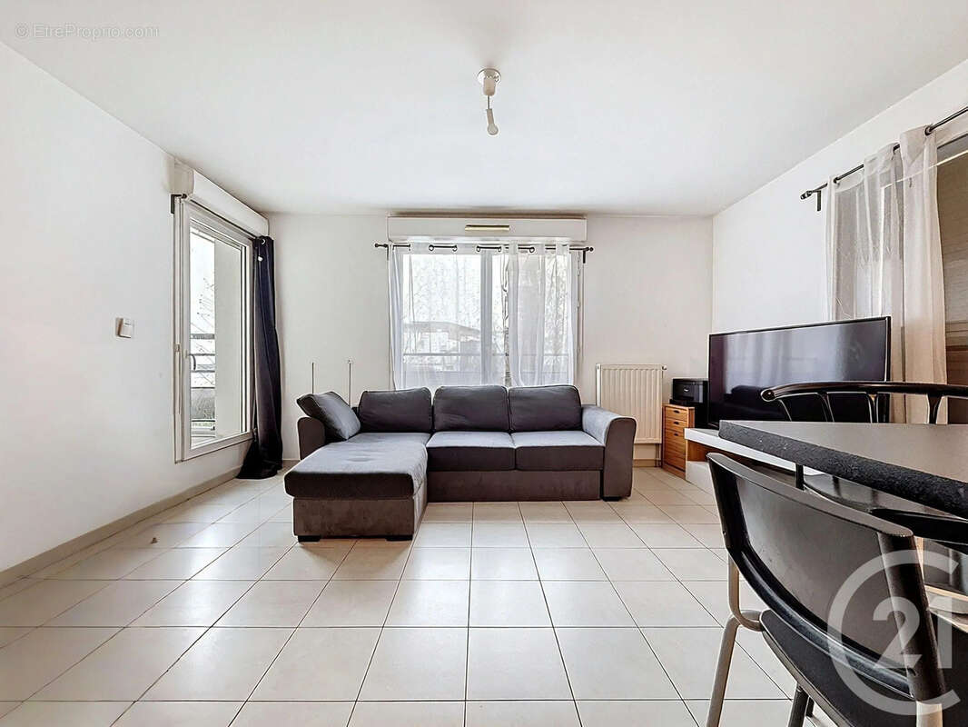 Appartement à LIEUSAINT