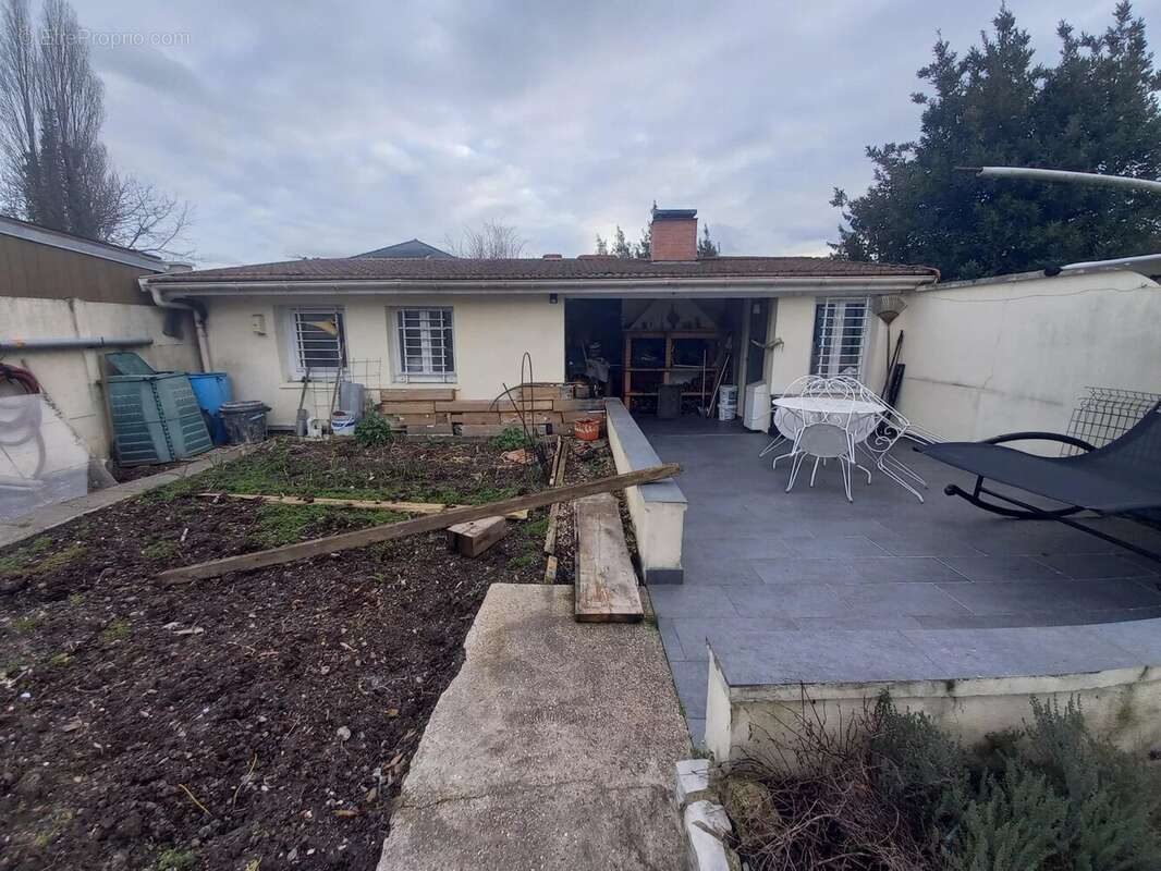Maison à AULNAY-SOUS-BOIS