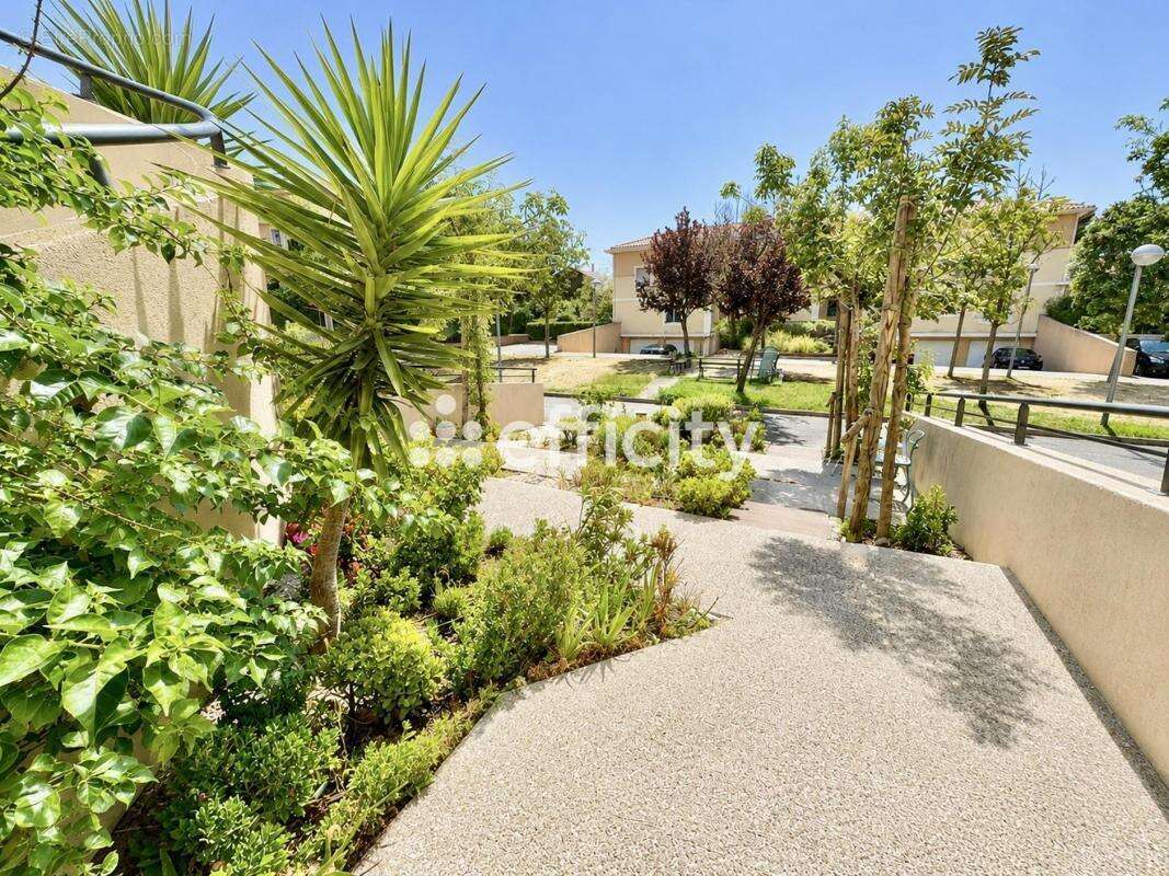 Maison 77 m² à Marseille-16e  - photo 10