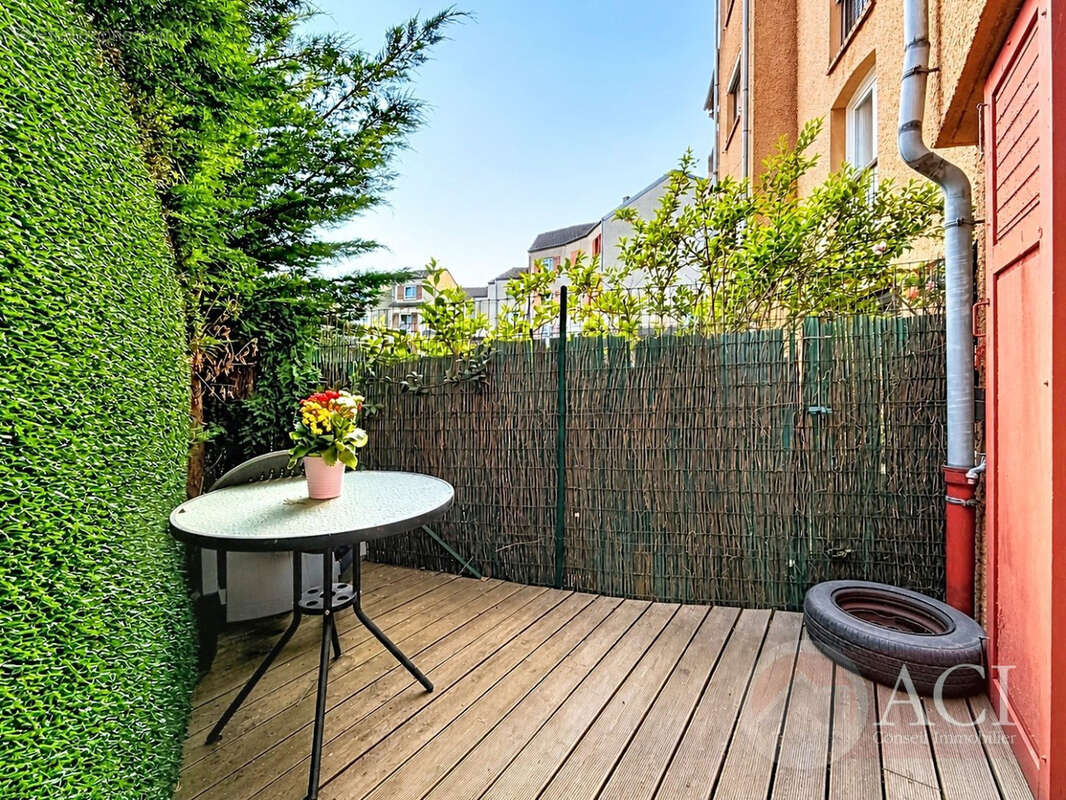 Appartement à SAINT-BRICE-SOUS-FORET