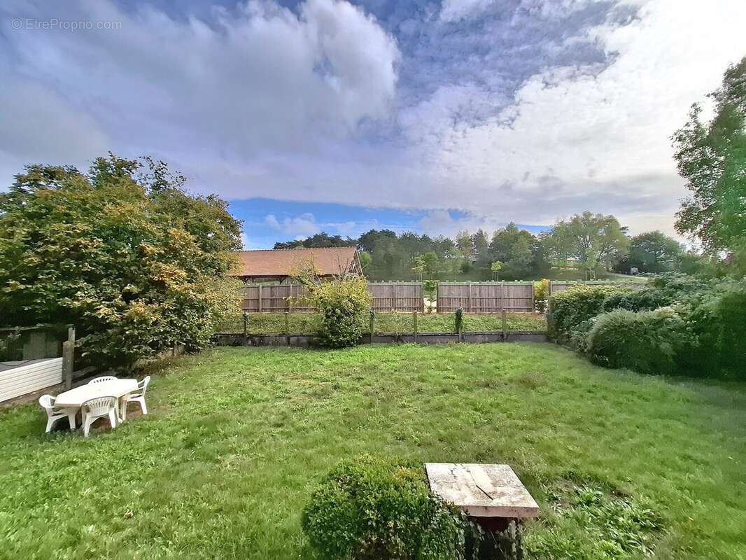 Maison à BOURG-LE-ROI