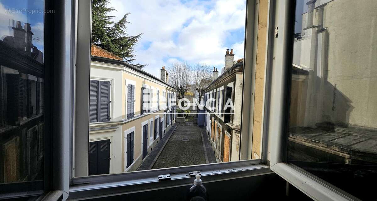 Appartement à AUBERVILLIERS