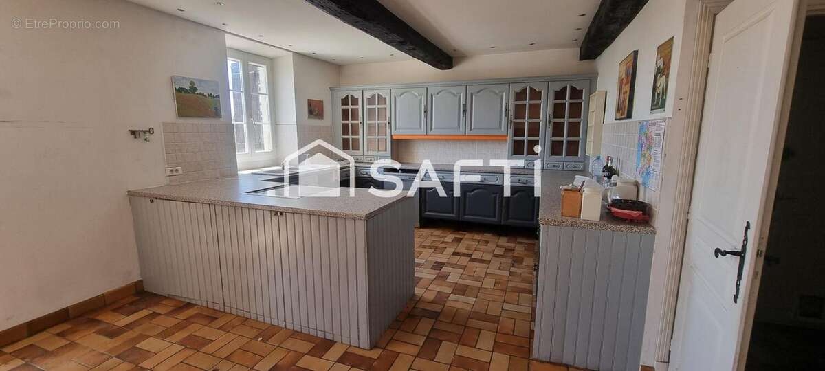 Maison 240 m² à Castelnau-D'aude  - photo 5