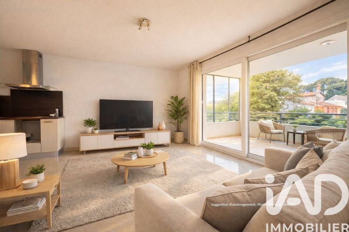 Photo 1 - Appartement à SAINT-RAPHAEL