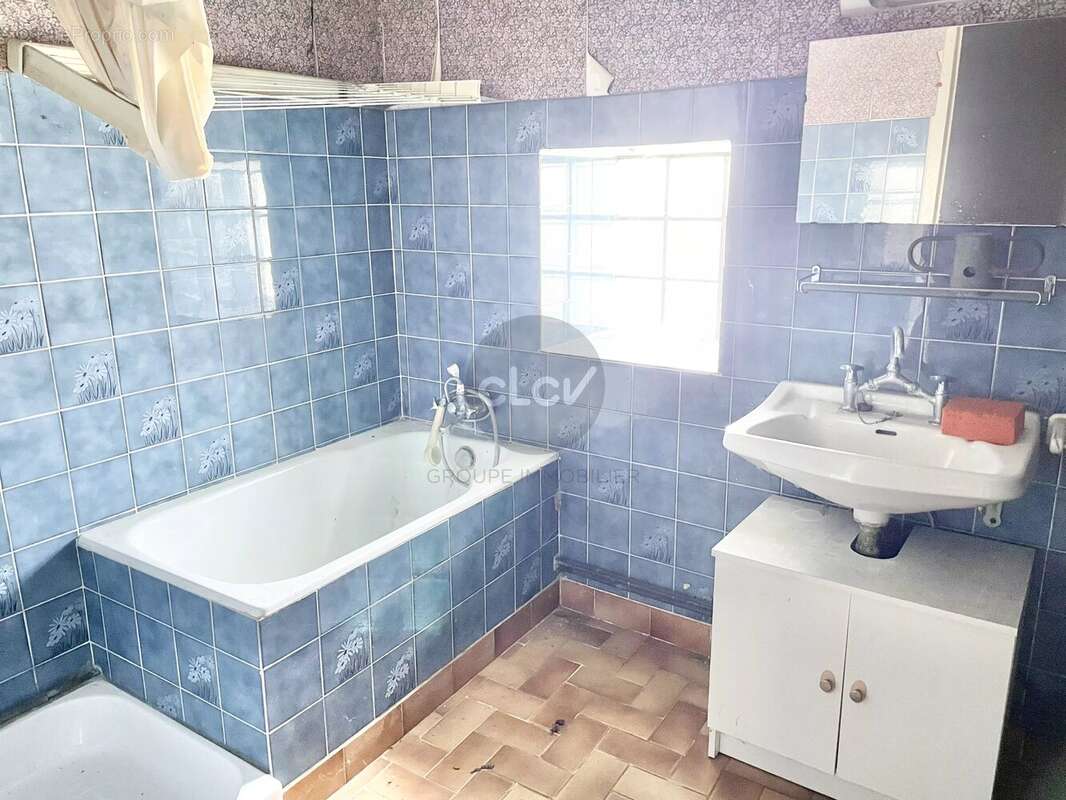 Maison à PONT-DE-VAUX