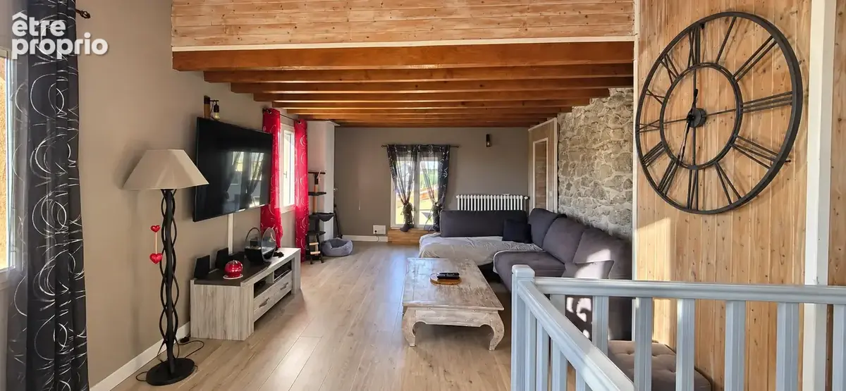 Maison de 170 m2 au cœur du village de Grazac - photo 10