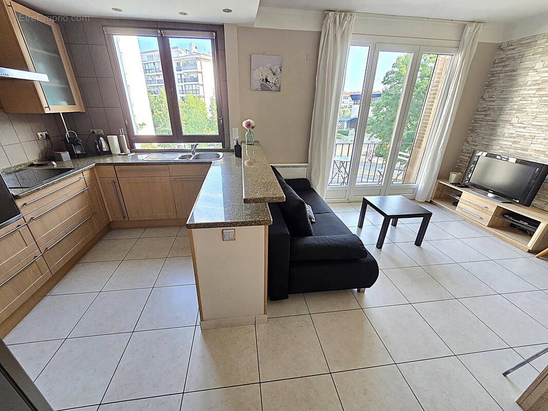 Appartement à MEYTHET