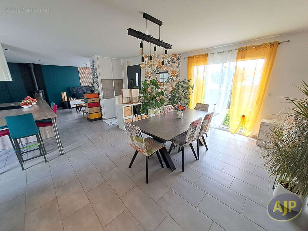 Maison à LA GARNACHE