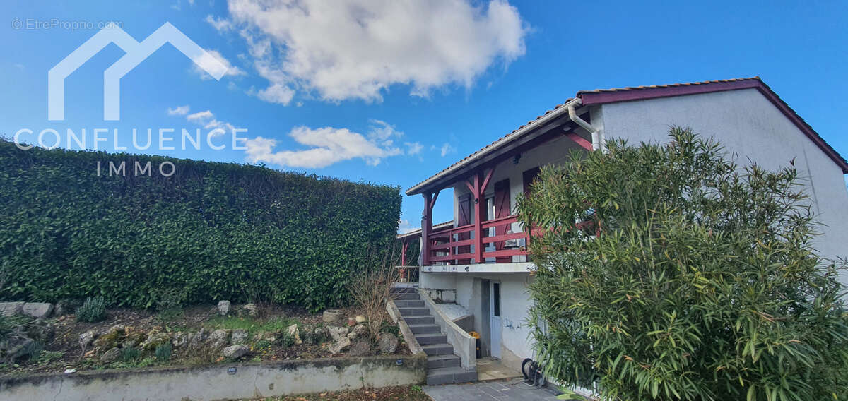 Maison à DAMAZAN
