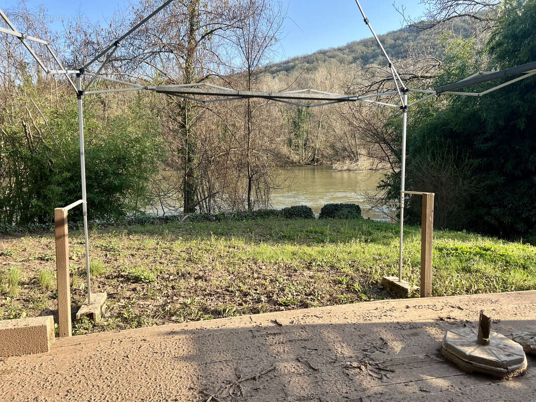 Maison à TOUR-DE-FAURE