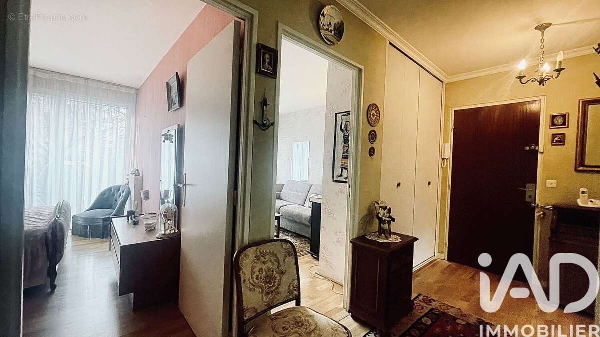 Appartement 65 m² à Joue-Les-Tours  - photo 7