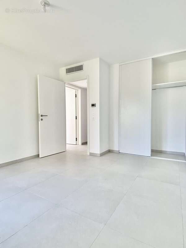 Appartement à LA TURBIE