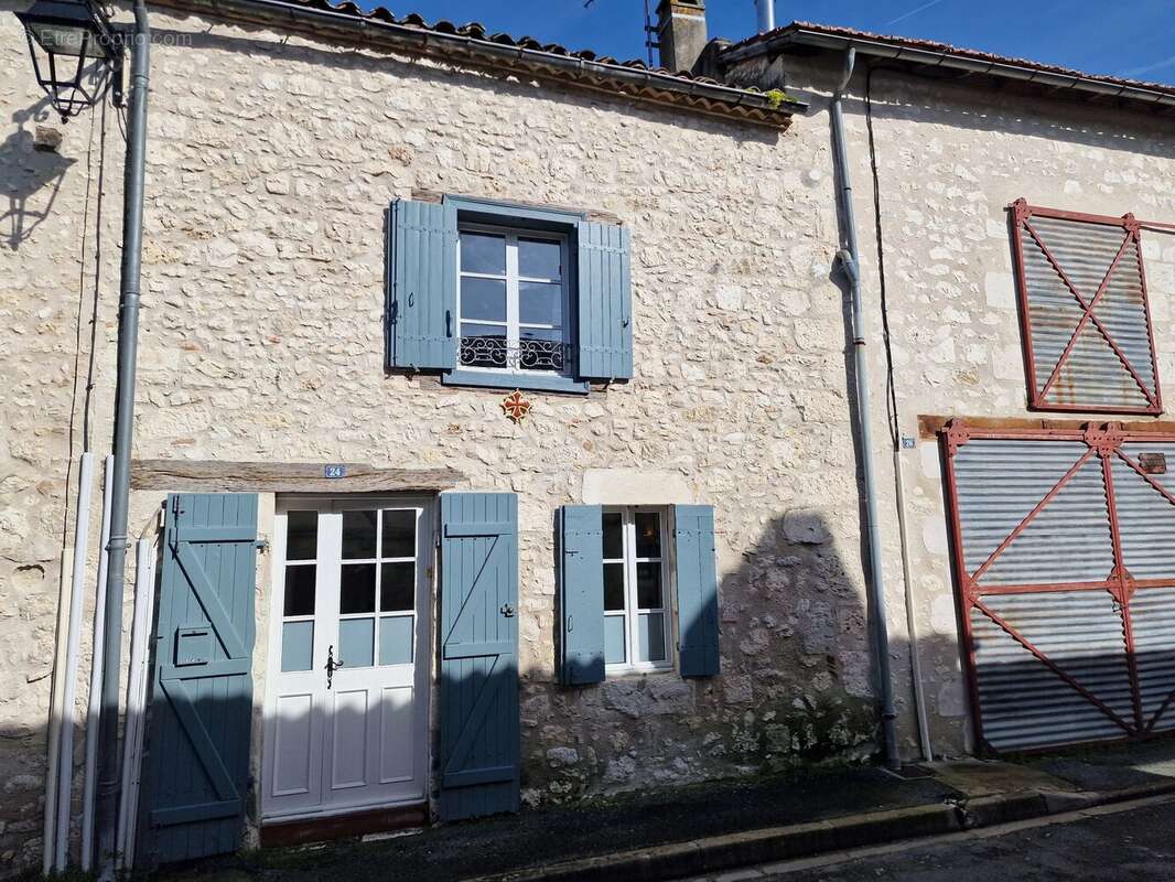 Maison à EYMET