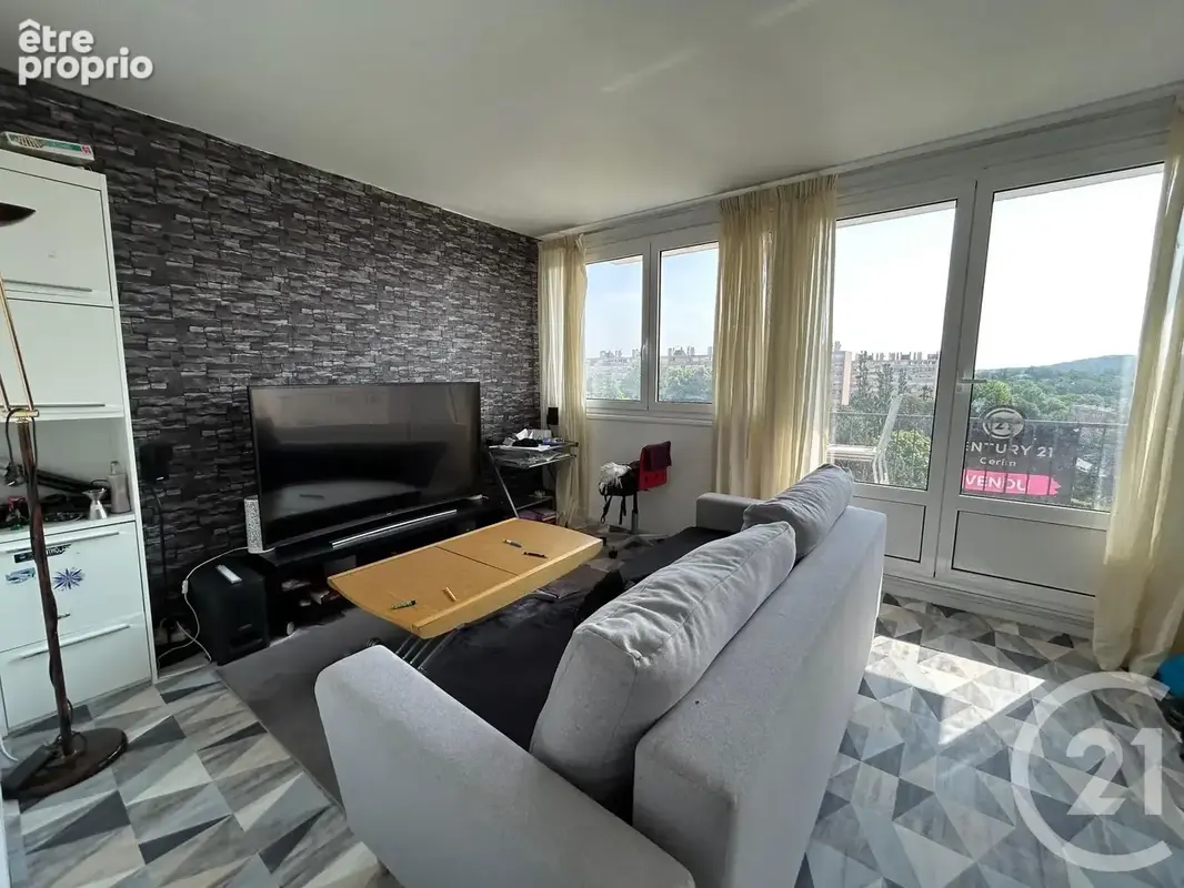 Appartement 2 pièces 44 m² à vendre à Avon (77210) - photo 2