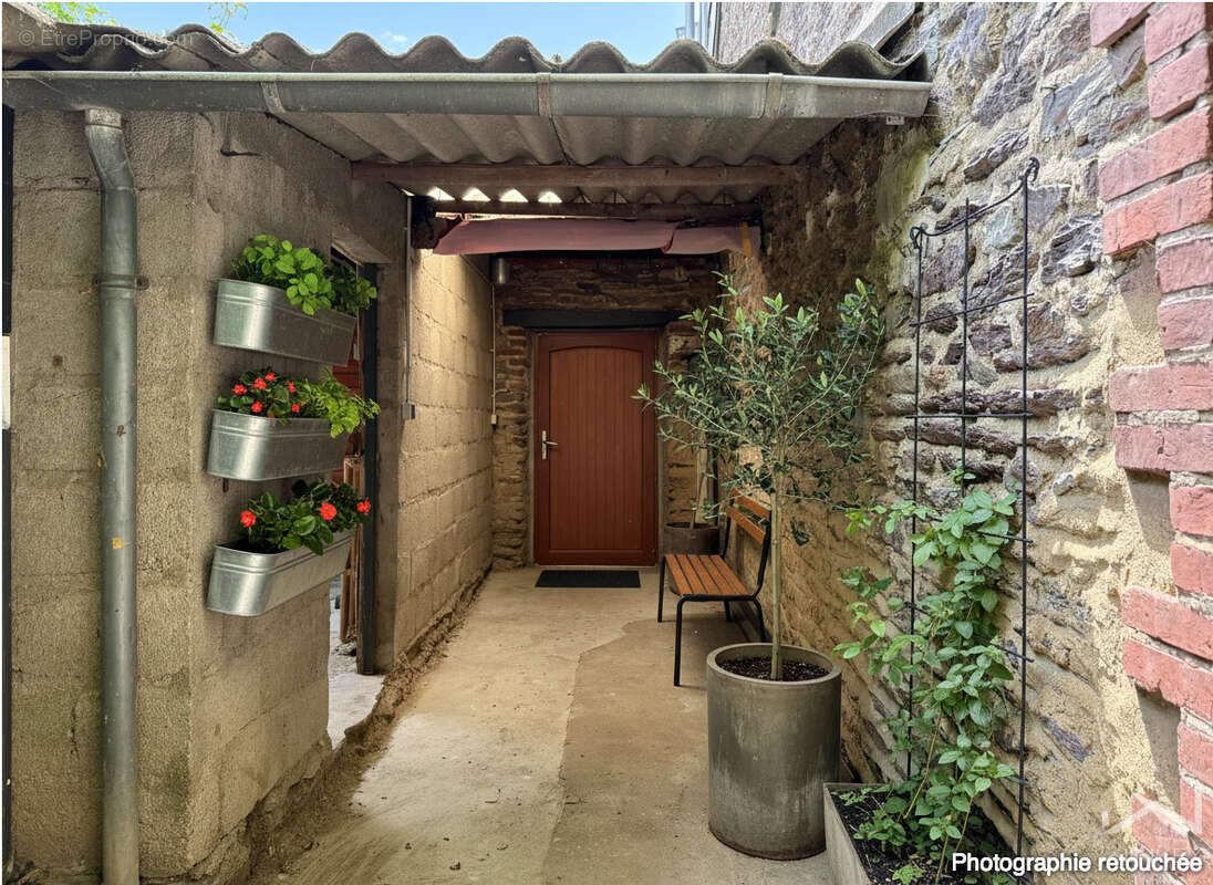 NOUVEAU - Maison 55 m2 + Garage - Le charme de la pierre au cœur de Rennes - La Tour d'Auvergne - photo 17