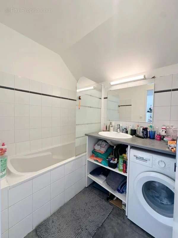 Bel appartement F3 centre-ville avec parking ! - photo 9
