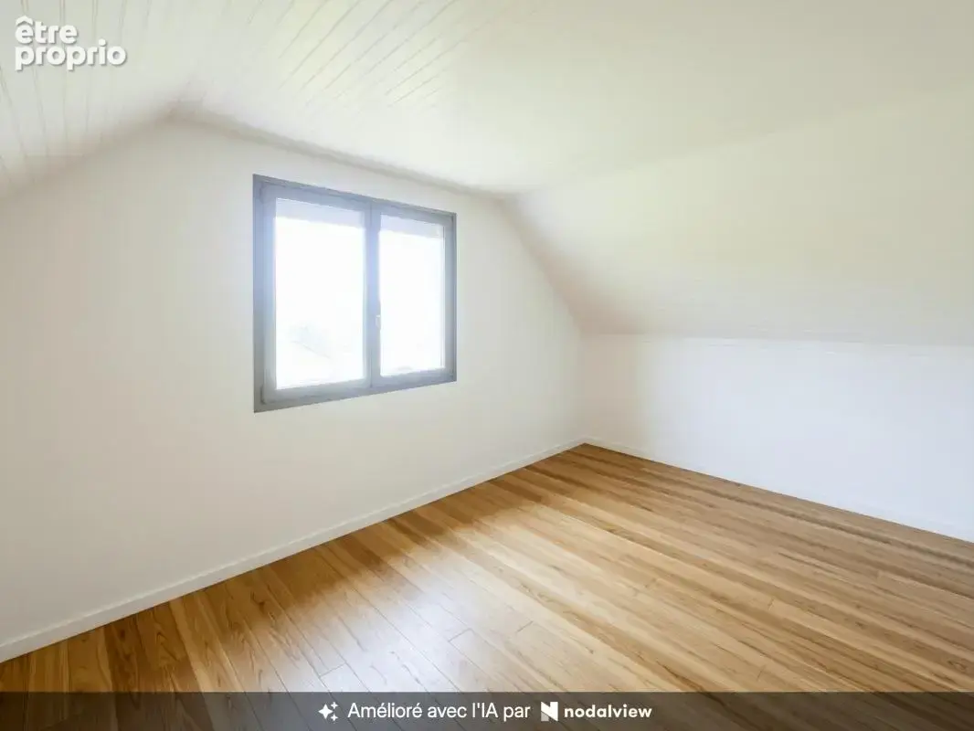  Maison à rénover avec sous-sol, véranda et combles aménageables  Beau potentiel, idéal projet familial ou investissement immobi - photo 8