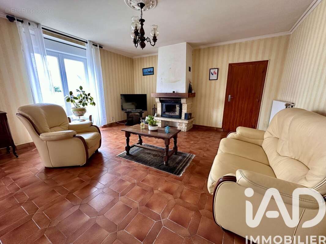 Maison 165 m² à Treffiagat  - photo 4