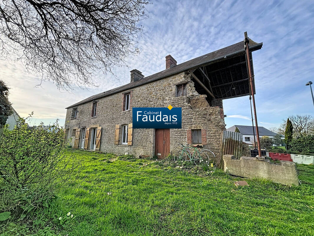 Maison à HOUTTEVILLE
