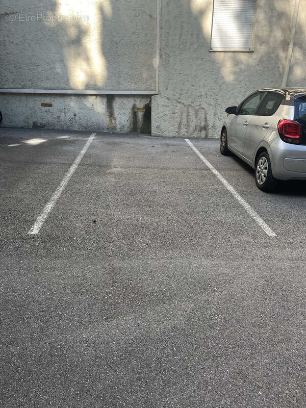 Parking à NICE