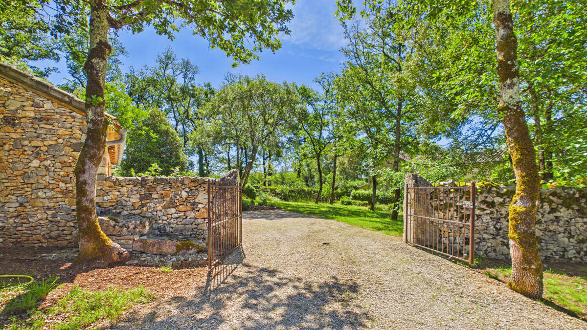 Propriété de charme en pierre au coeur des Causses du Quercy - photo 16